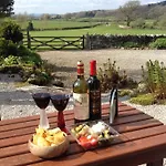 The Old At Brackenthwaite Farm 別荘 *
